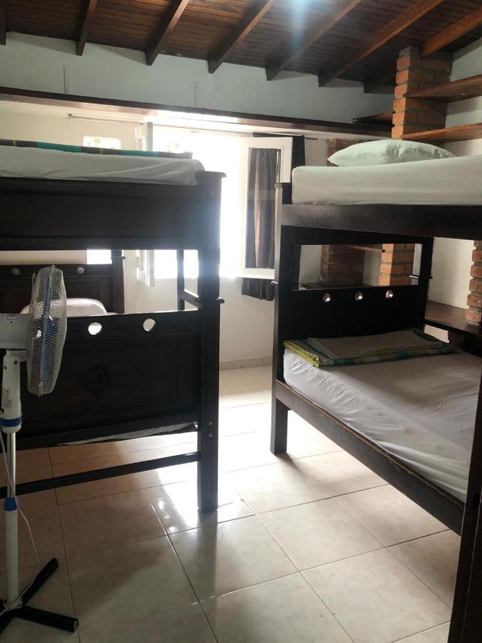 New Memphis Hostal メデジン エクステリア 写真