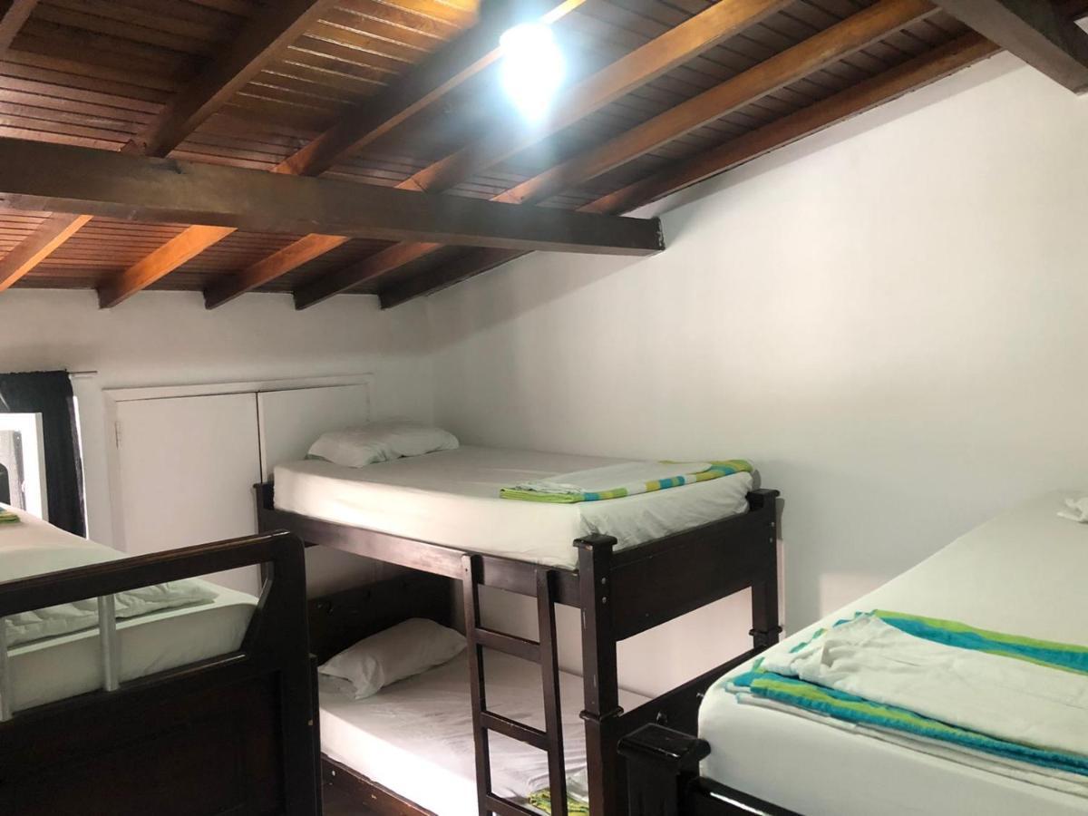 New Memphis Hostal メデジン エクステリア 写真