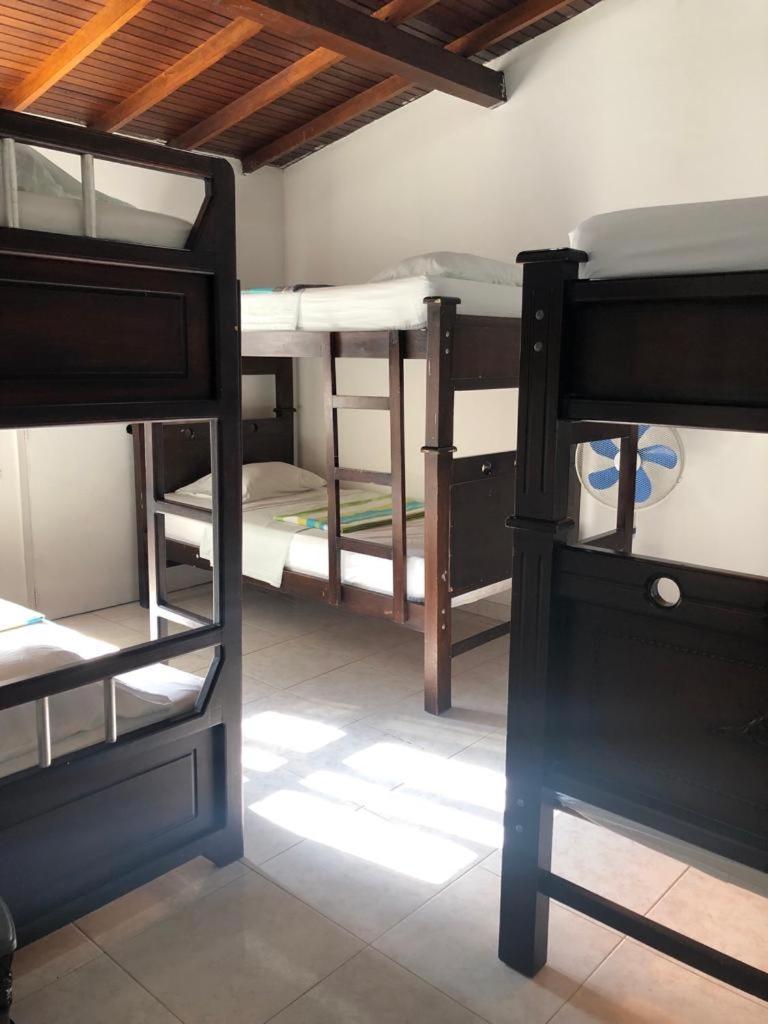 New Memphis Hostal メデジン エクステリア 写真