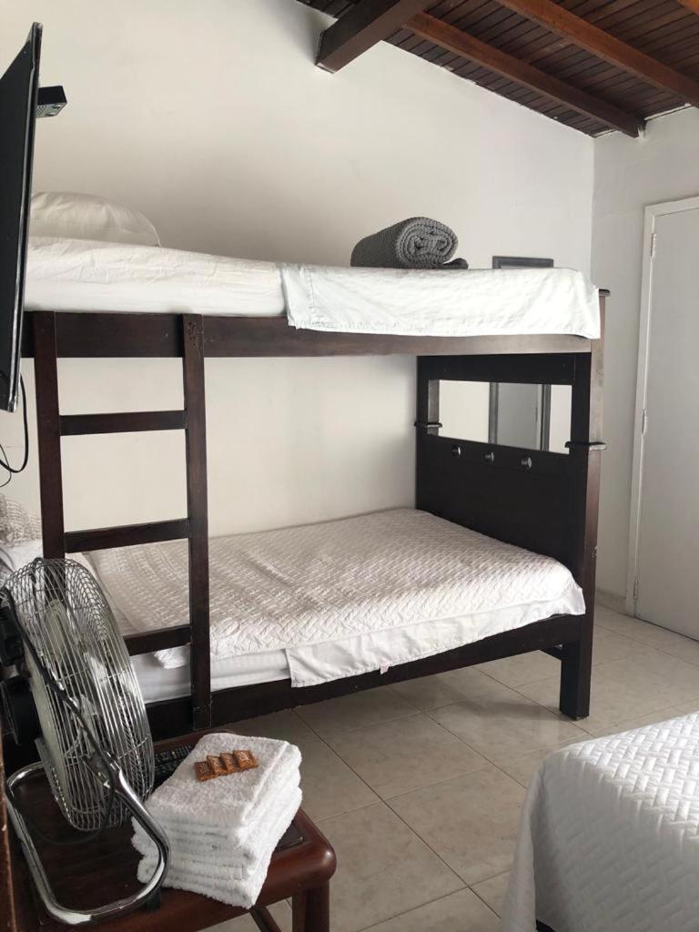 New Memphis Hostal メデジン エクステリア 写真